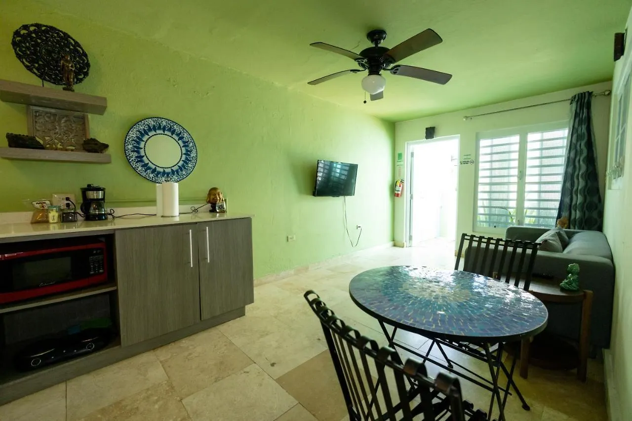 *** Guest house La Esmeralda Pr San Juan Puerto Rico